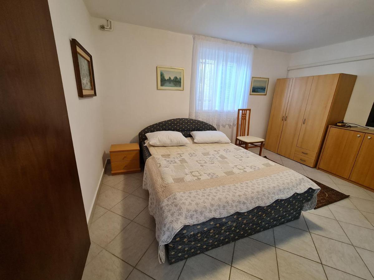 Apartamento Apartma Pina Izola Exterior foto